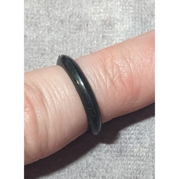 Simple Black Rubber Fashion Ring Size 6 1/4 - Picture 10 of 11